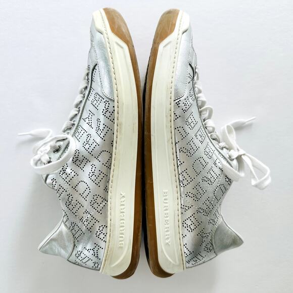 Burberry Silver Sneaker Size 40 Fashion Trainer Perforated Logo Rubber Soles - Picture 6 of 11